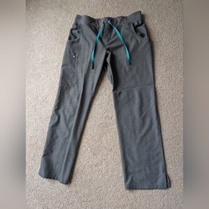 FIGS Kade Cargo Scrub Pant